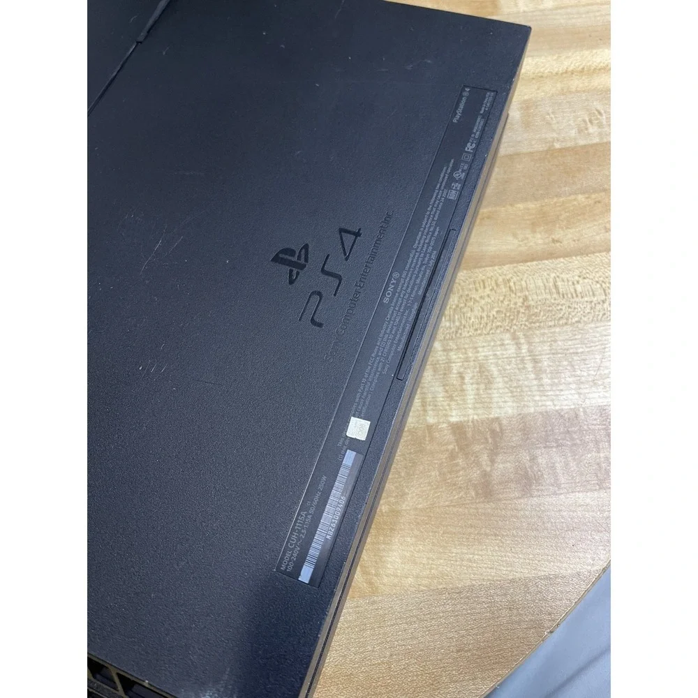 Sony Playstation 4 500GB Console CUH-1001A Does Not Power On